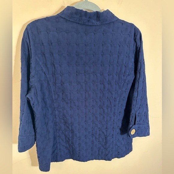 Focus causal life textured jacket navy size small wooden buttons - Picture 3 of 6